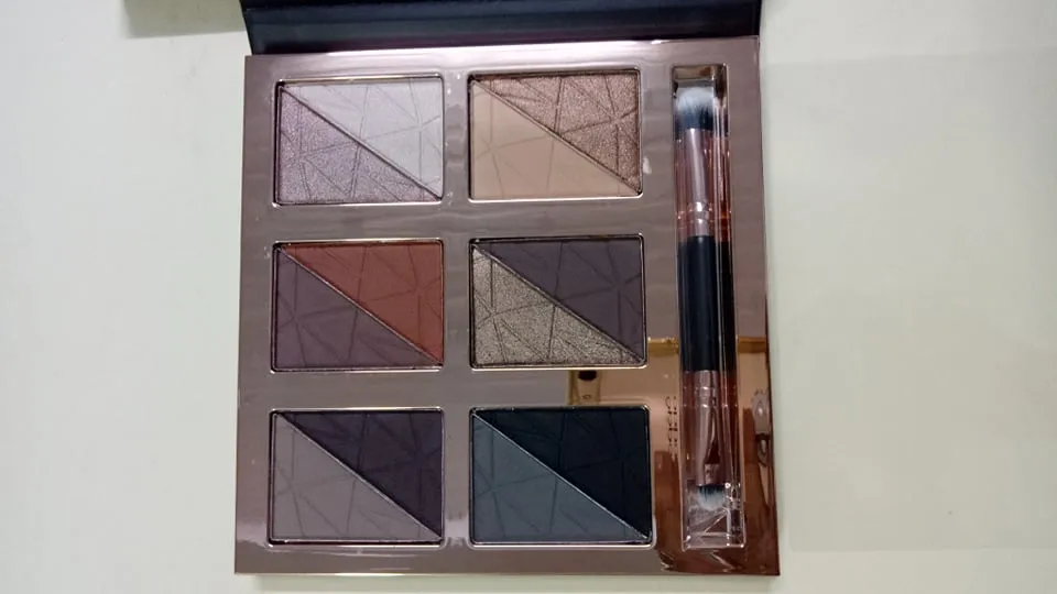 Adley Anne Mosaic Eyeshadow Palette - WVE01 (Universal Neutrals)