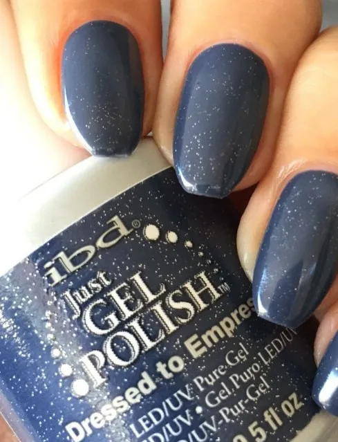 Dressed to Empress * Ibd Just Gel