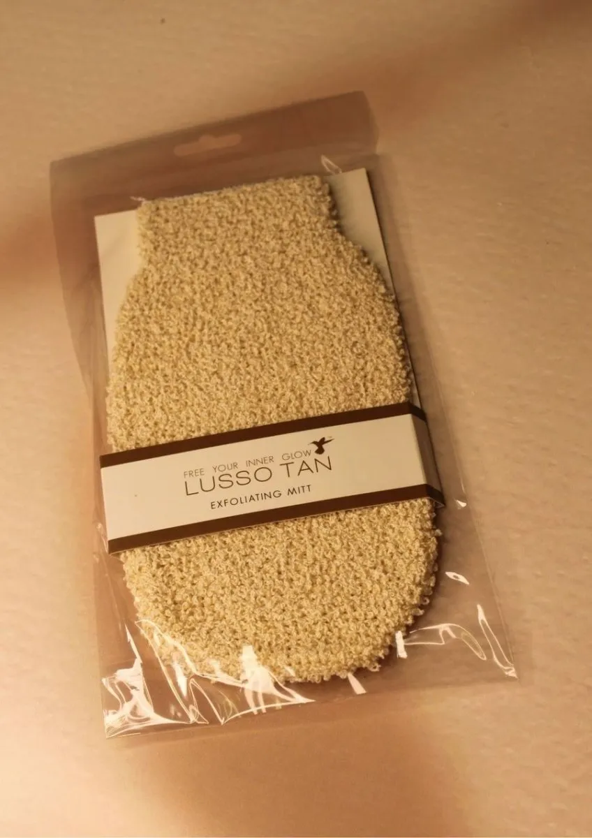 Lusso Tan Exfoliating Mitt