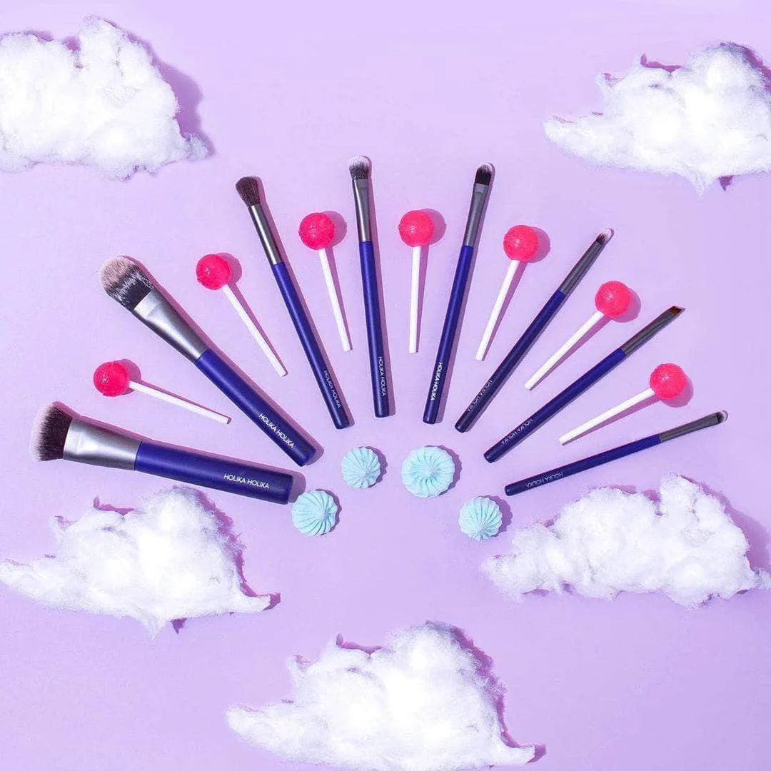 Magic Tool Small Eyeshadow Brush